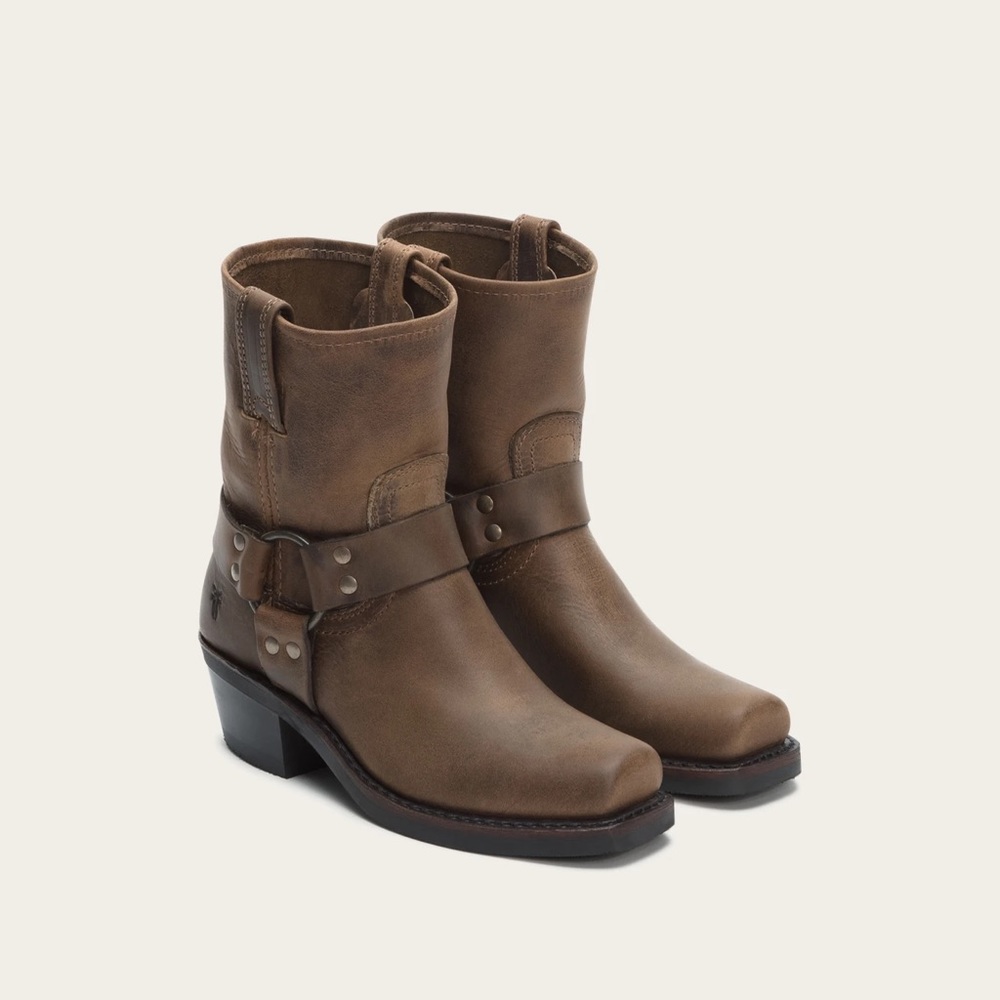 Frye 8R Harness Boots Tan Original Box Included